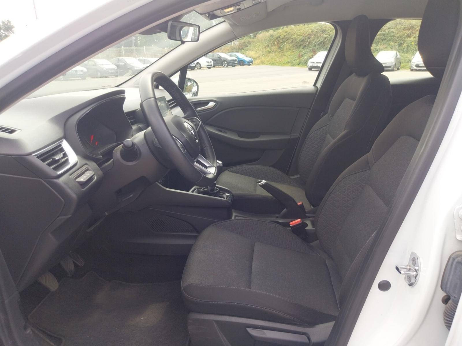 Vente en ligne Renault Clio 5 Clio TCe 90 - 21N au prix de 12 690 €