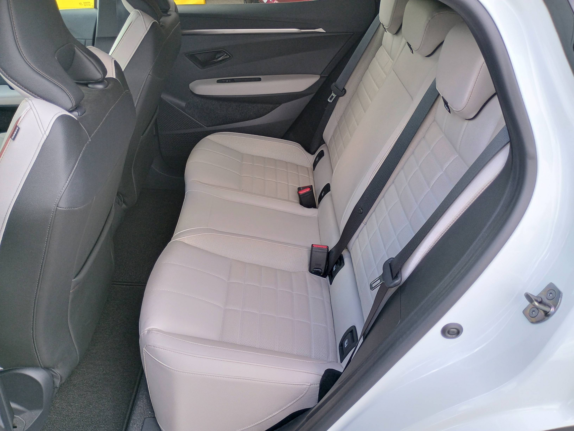 Vente en ligne Renault Megane E-Tech  EV60 220 ch optimum charge au prix de 25 991 €