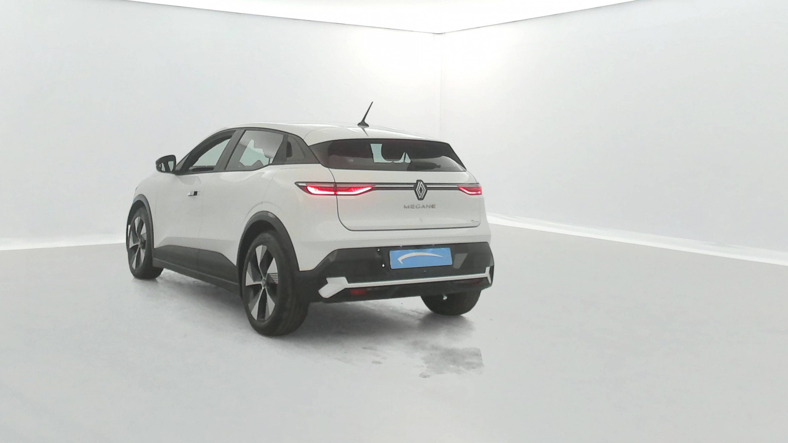 Vente en ligne Renault Megane E-Tech  EV40 130ch standard charge au prix de 17 990 €