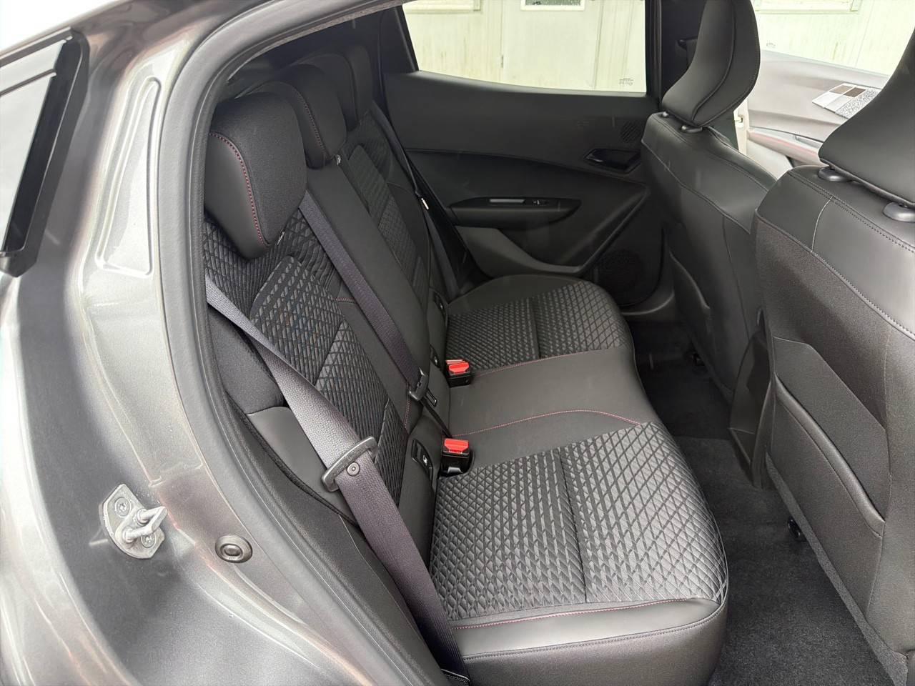 Vente en ligne Renault Clio 6 Clio TCe 115 ch au prix de 23 590 €
