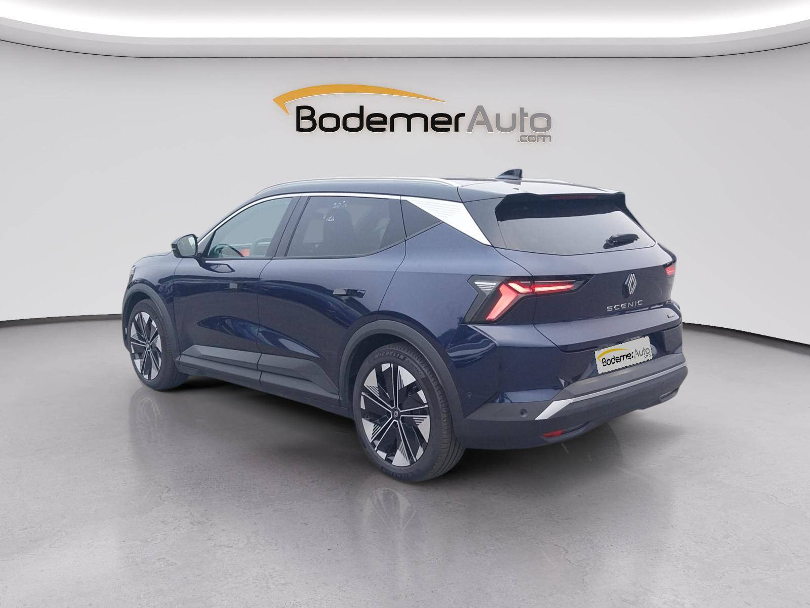 Vente en ligne Renault Scenic E-Tech Scenic E-Tech électrique 220 ch grande autonomie au prix de 36 991 €