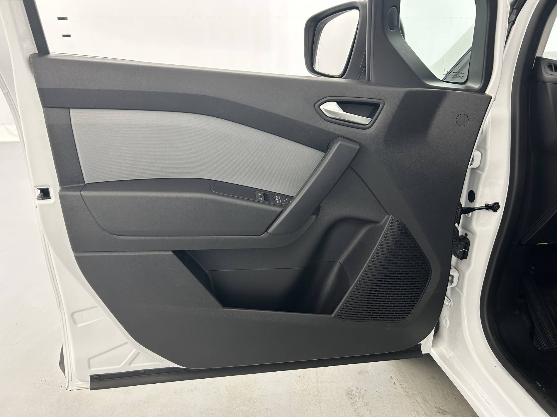 Vente en ligne Renault Kangoo Van  BLUE DCI 95 au prix de 13 990 €