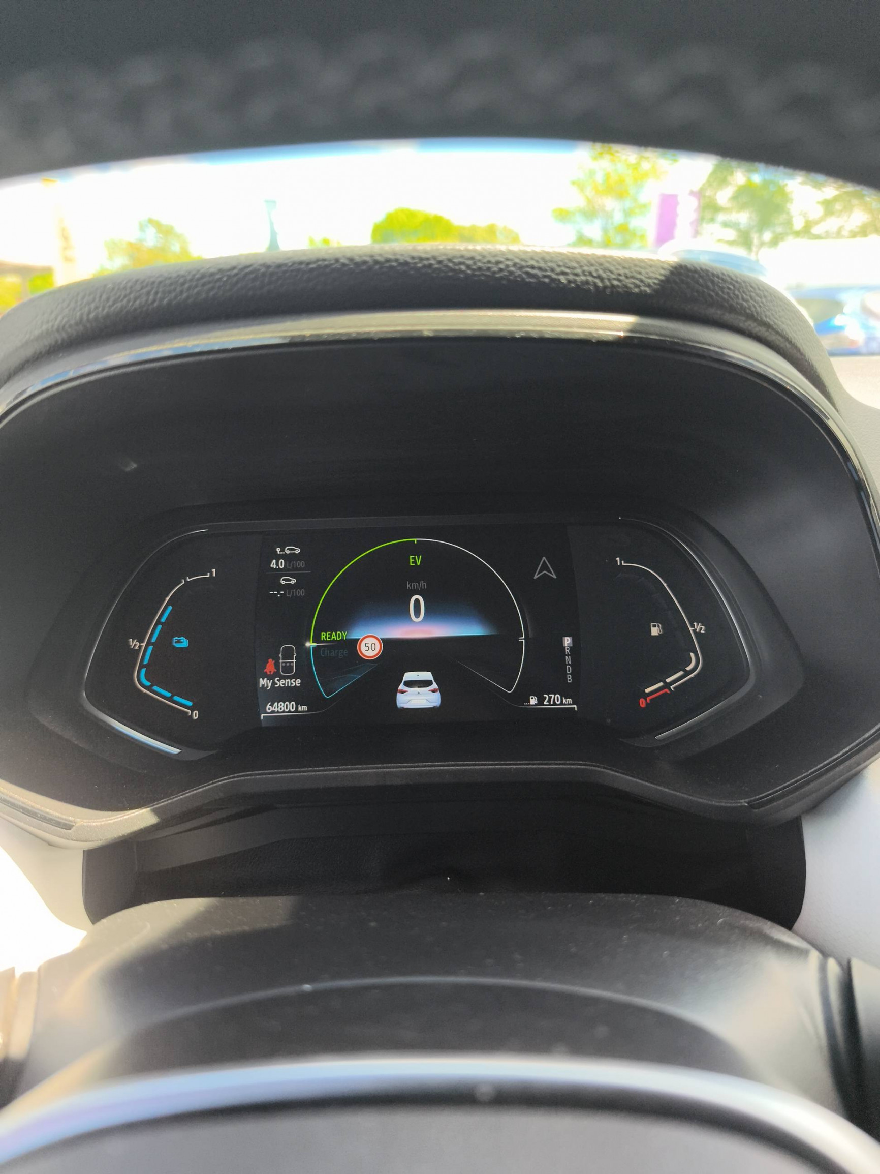Vente en ligne Renault Clio 5 Clio E-Tech full hybrid 145 au prix de 16 290 €