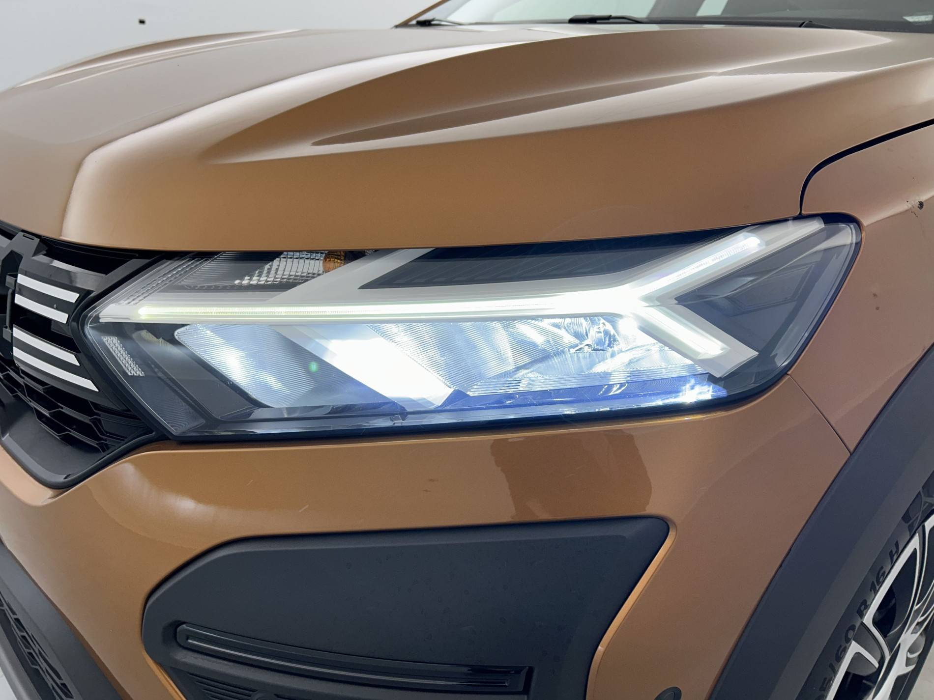 Vente en ligne Dacia Sandero  ECO-G 100 au prix de 15 490 €