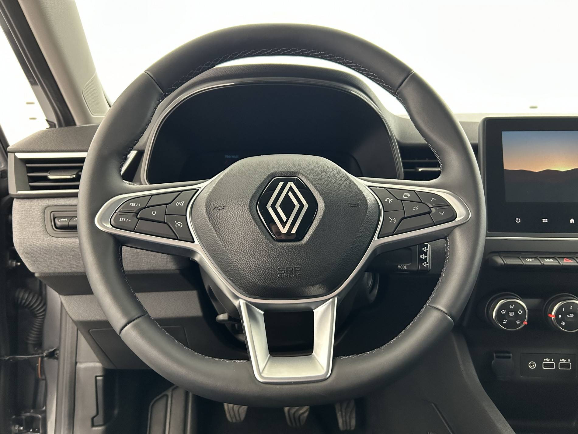 Vente en ligne Renault Clio 5 Clio TCe 90 au prix de 15 485 €