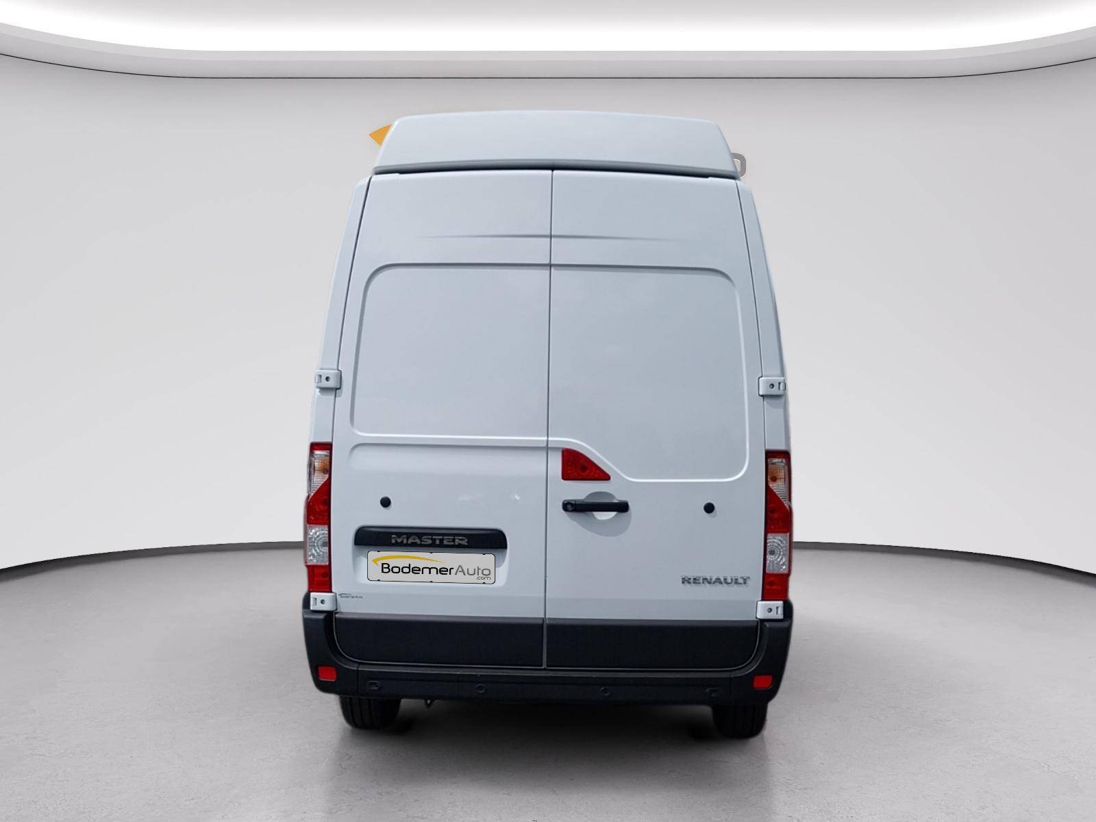 Vente en ligne Renault Master Fourgon MASTER FGN TRAC F3500 L3H3 BLUE DCI 135 au prix de 24 490 €