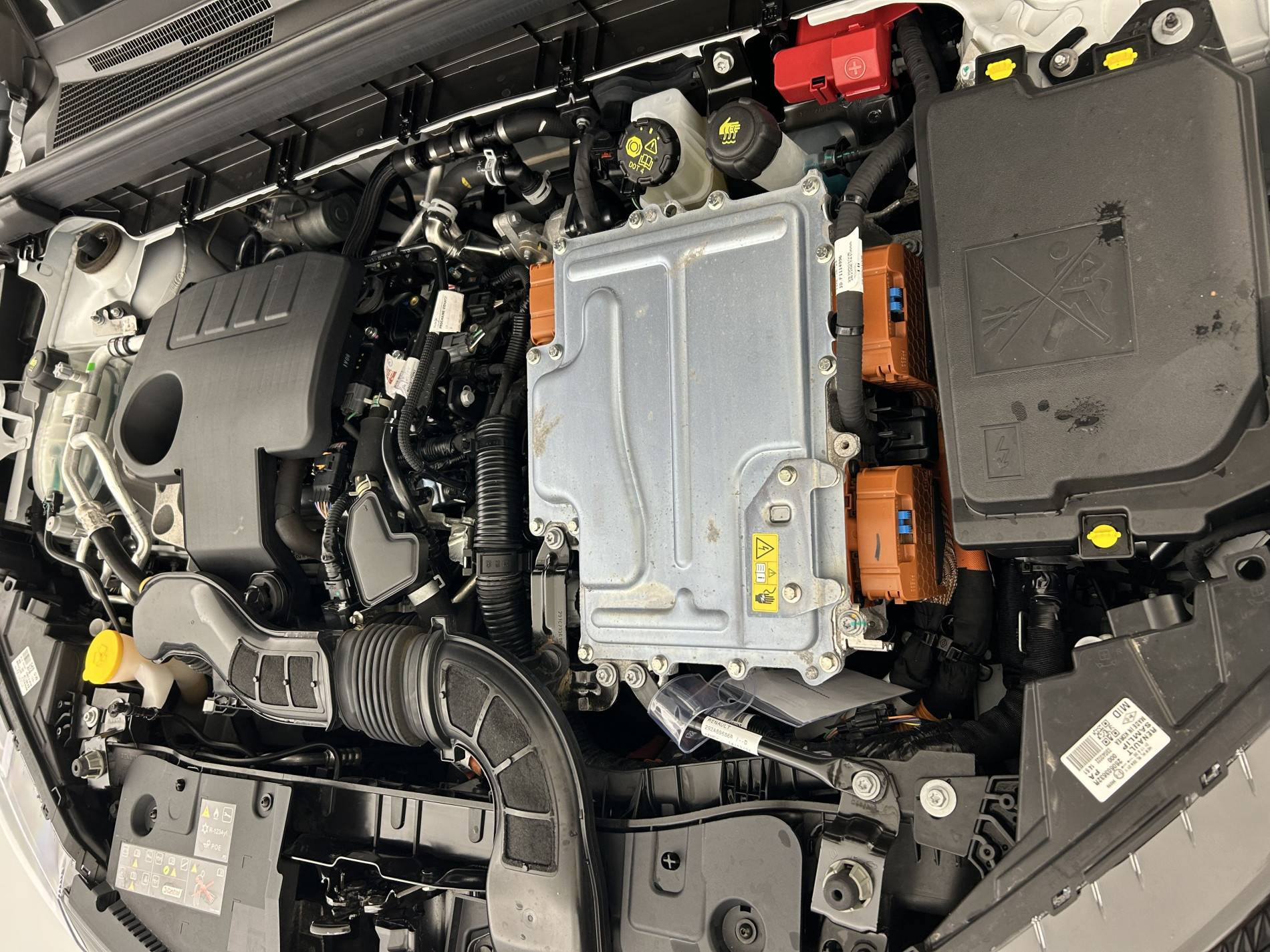 Vente en ligne Renault Arkana  E-Tech hybride 145 au prix de 21 480 €