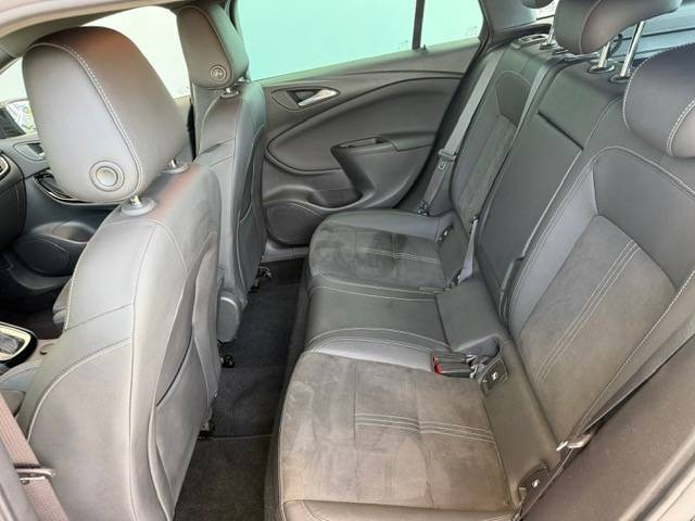 Vente en ligne Opel Astra Sports Tourer  1.5 Diesel 122 ch BVA9 au prix de 12 990 €