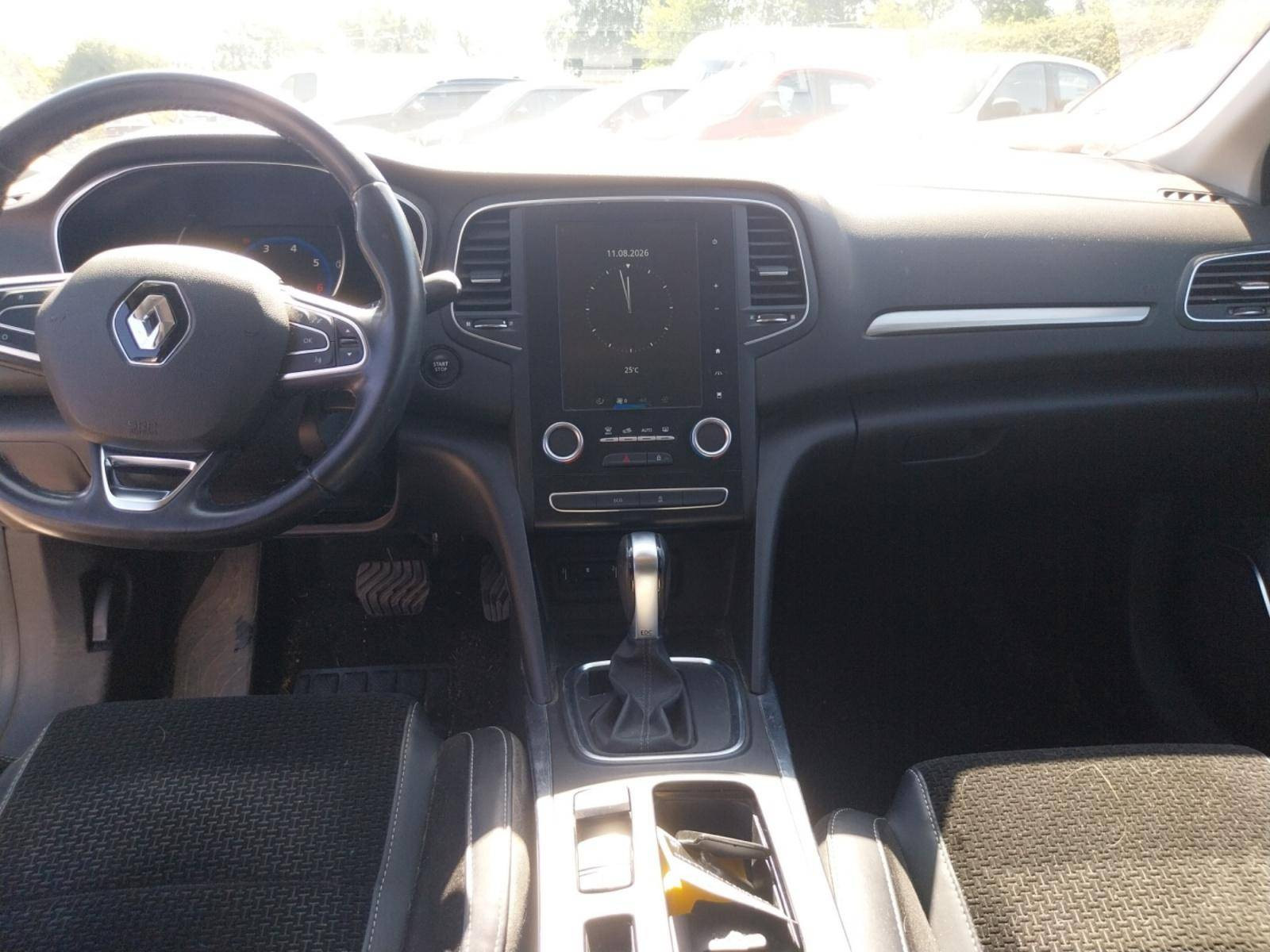 Vente en ligne Renault Megane 4 Mégane IV Berline TCe 130 Energy EDC au prix de 11 990 €