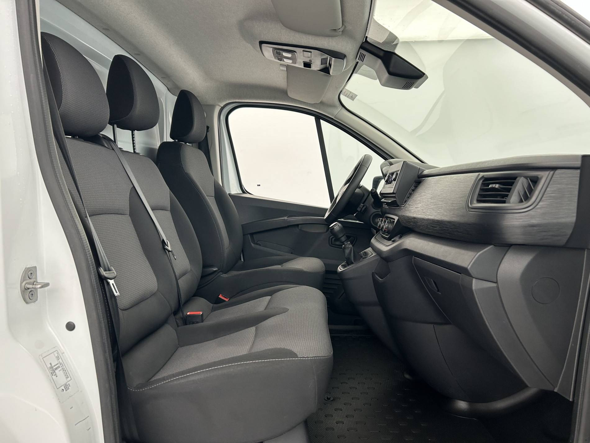 Vente en ligne Renault Trafic 3 Fourgon TRAFIC FGN L1H1 2800 KG BLUE DCI 110 au prix de 20 990 €