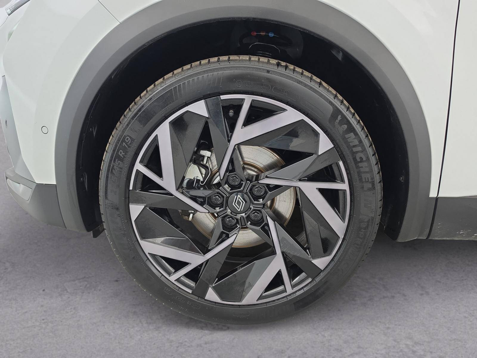 Vente en ligne Renault Captur  E-Tech full hybrid 145 ch au prix de 25 990 €