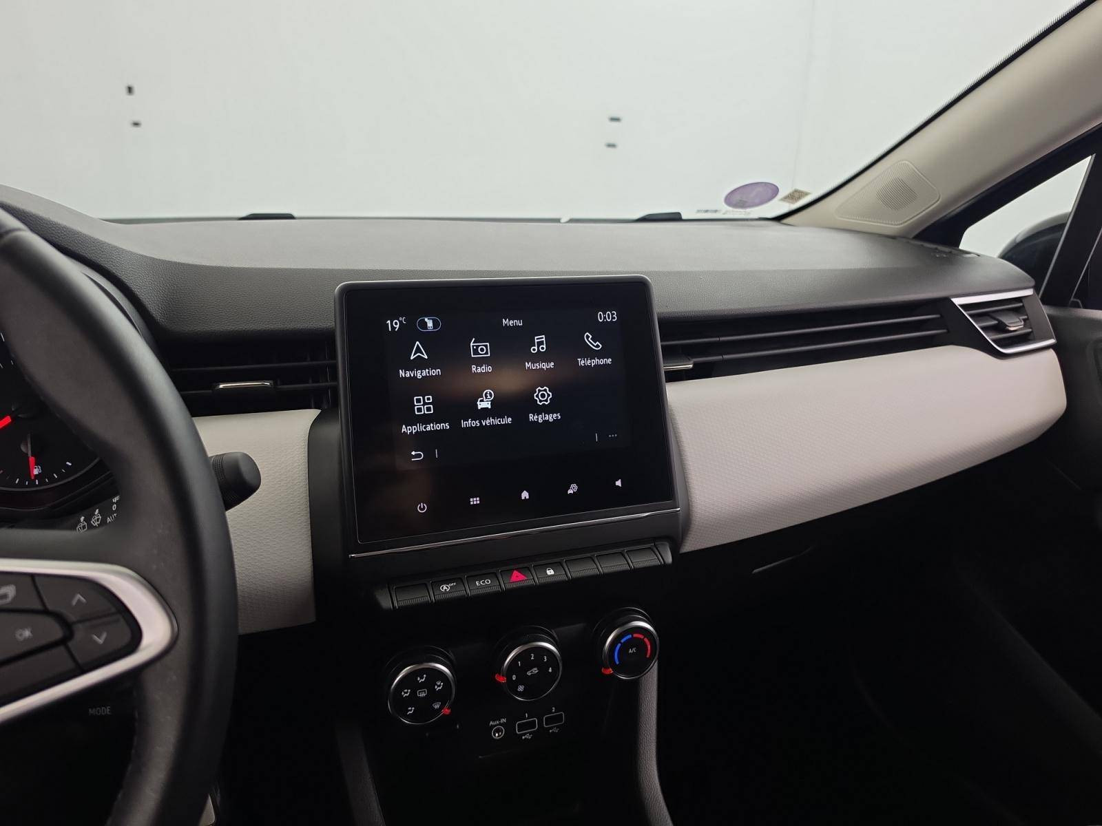 Vente en ligne Renault Clio 5 Clio TCe 100 GPL au prix de 14 900 €