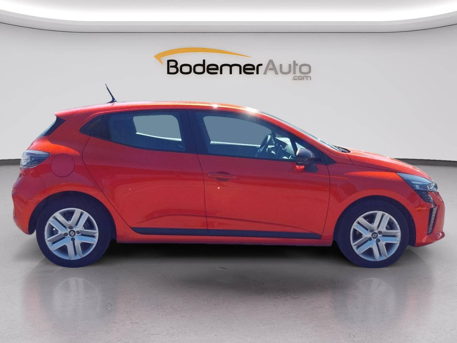 Vente en ligne Renault Clio 5 Clio E-Tech full hybrid 145 au prix de 16 490 €