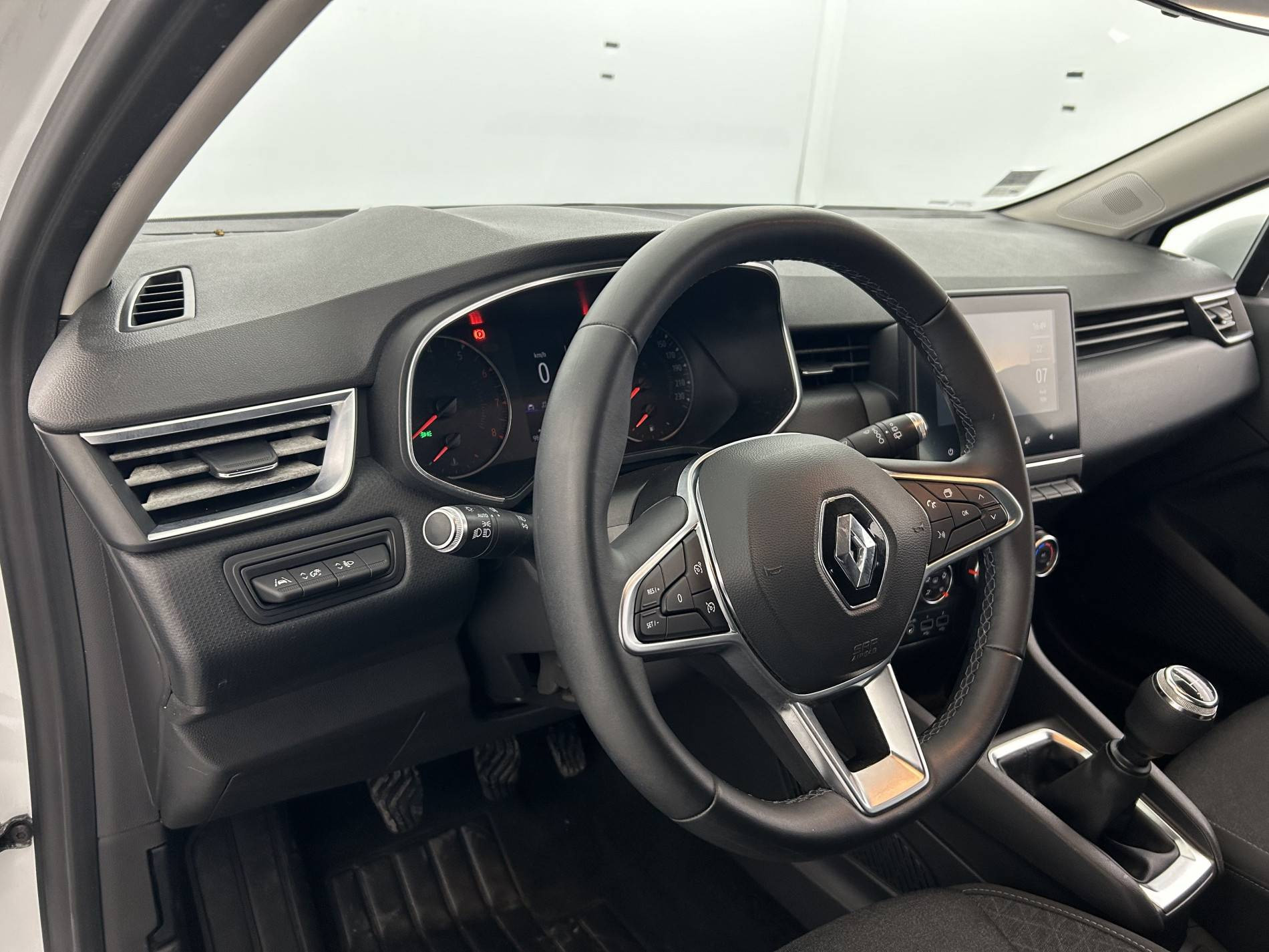 Vente en ligne Renault Clio 5 Clio SCe 75 au prix de 10 490 €