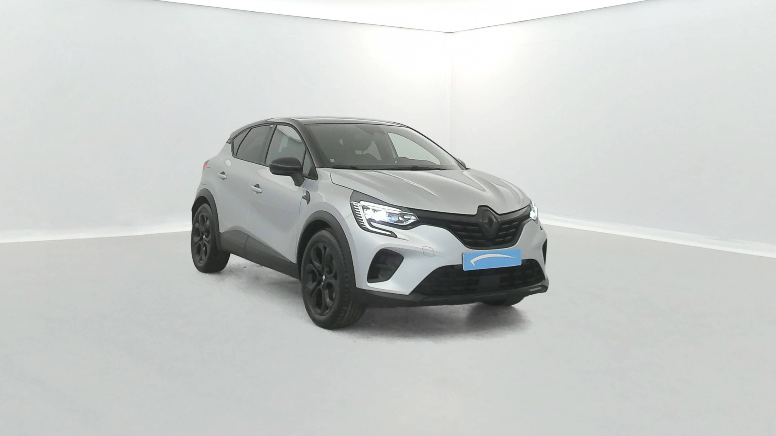 Vente en ligne Renault Captur  E-Tech 145 au prix de 18 690 €
