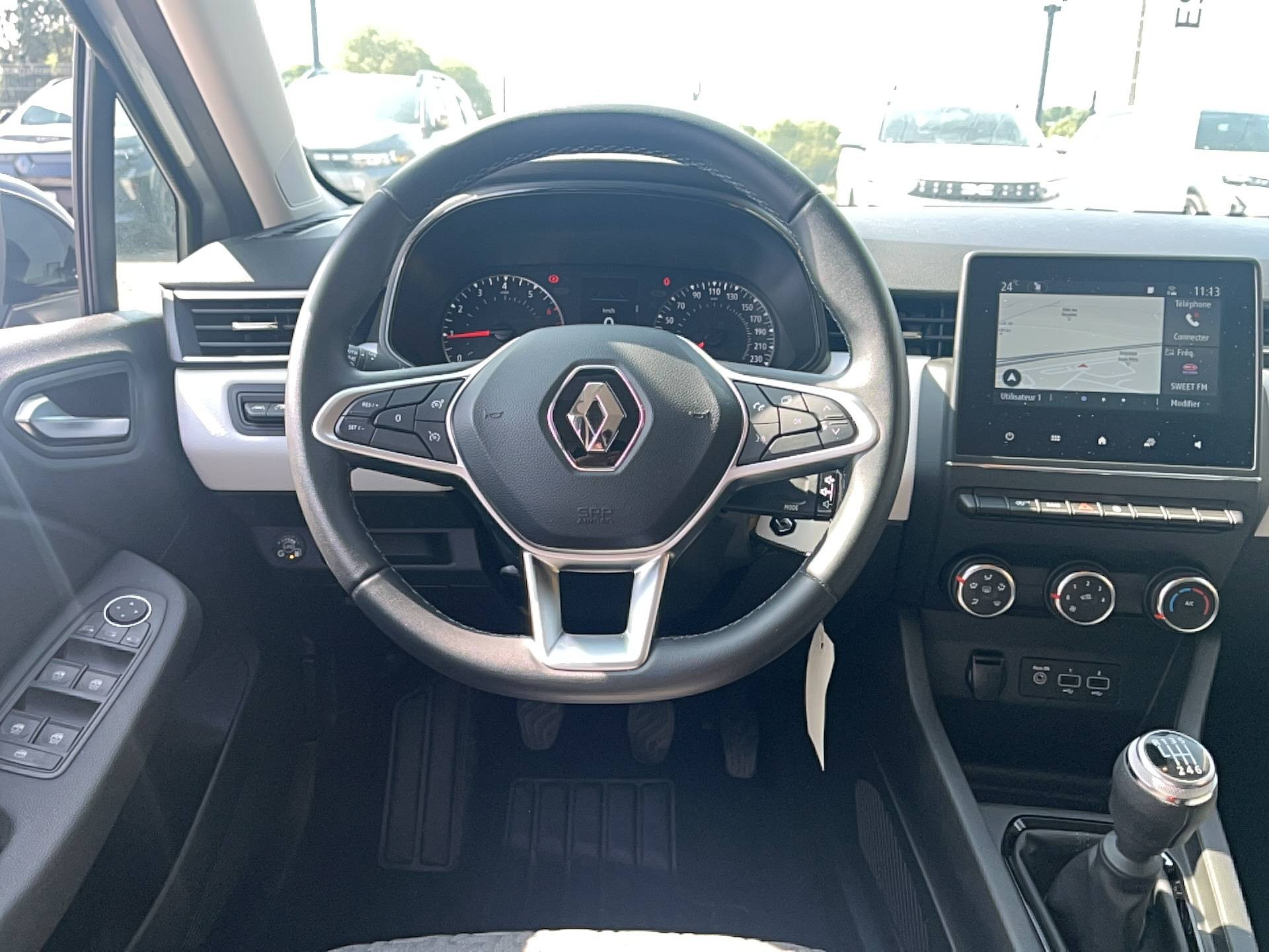 Vente en ligne Renault Clio 5 Clio TCe 100 GPL au prix de 14 491 €