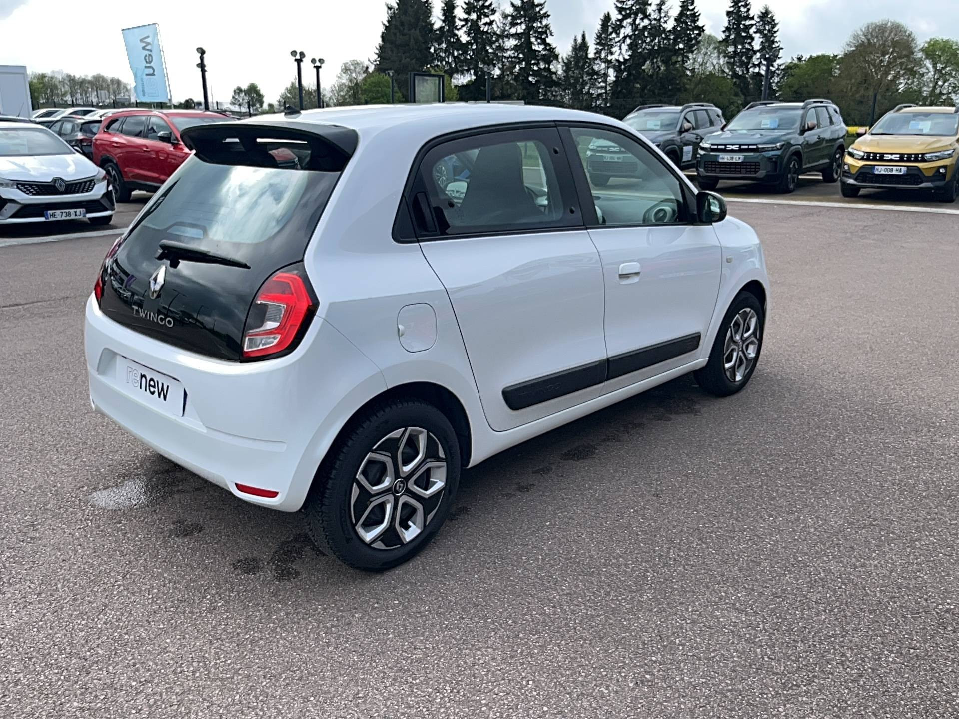 Vente en ligne Renault Twingo 3  SCe 65 au prix de 12 491 €