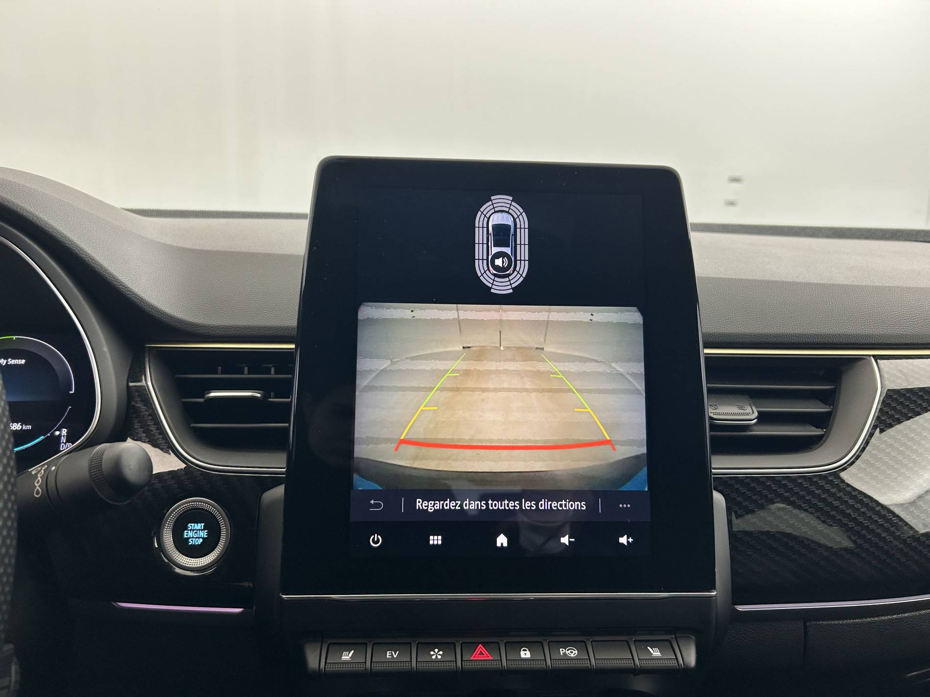 Vente en ligne Renault Arkana  E-Tech hybride 145 - 22 au prix de 21 800 €