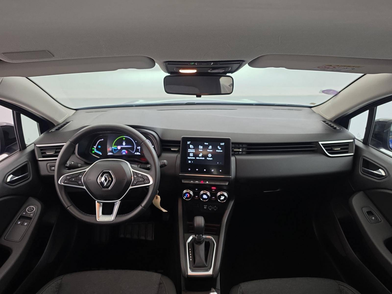 Vente en ligne Renault Clio 5 Clio E-Tech full hybrid 145 au prix de 18 790 €