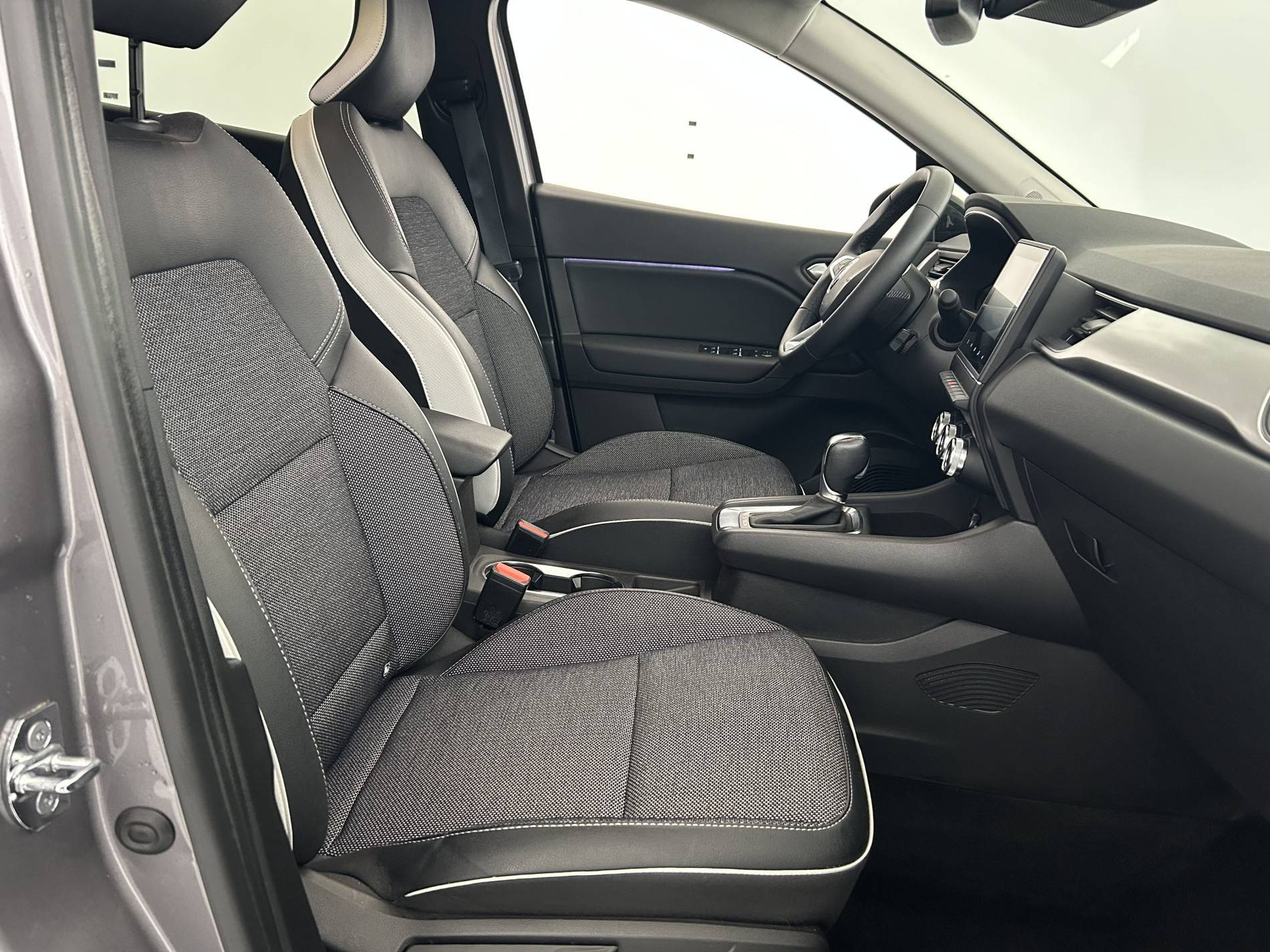 Vente en ligne Renault Captur  E-Tech 145 - 21 au prix de 18 490 €