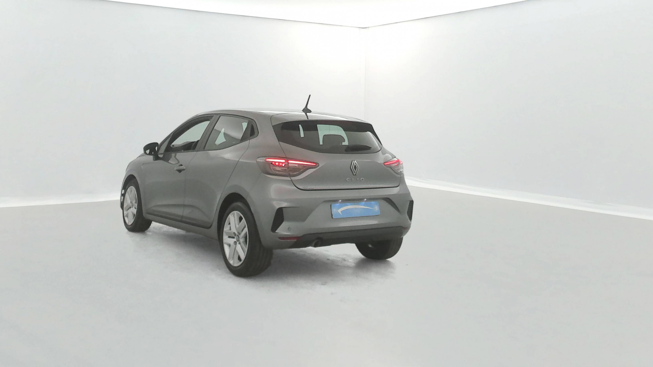 Vente en ligne Renault Clio 5 Clio TCe 90 au prix de 14 990 €