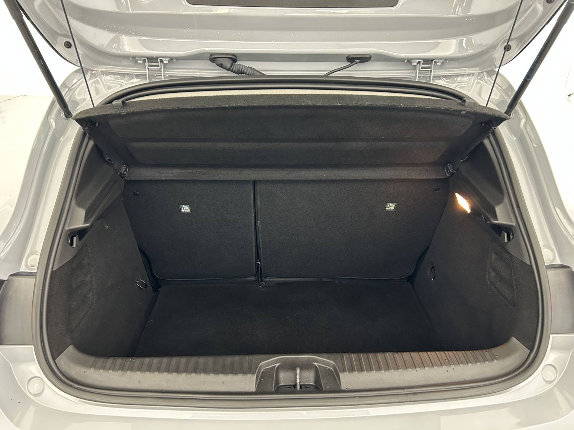 Vente en ligne Renault Clio 5 Clio TCe 90 au prix de 15 990 €