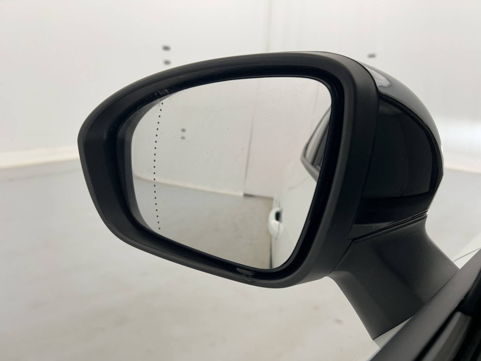 Vente en ligne Renault Clio 5 Clio SCe 65 au prix de 12 600 €