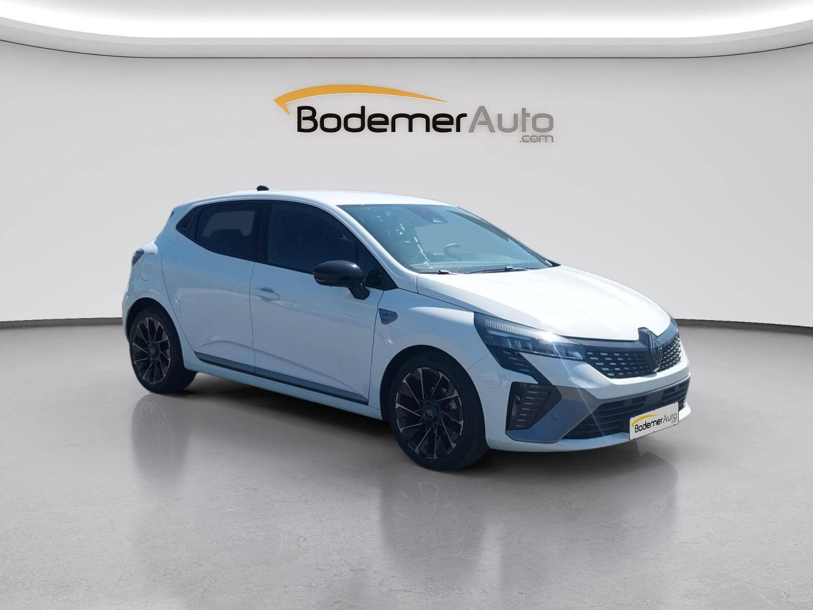 Vente en ligne Renault Clio 5 Clio TCe 90 au prix de 18 990 €