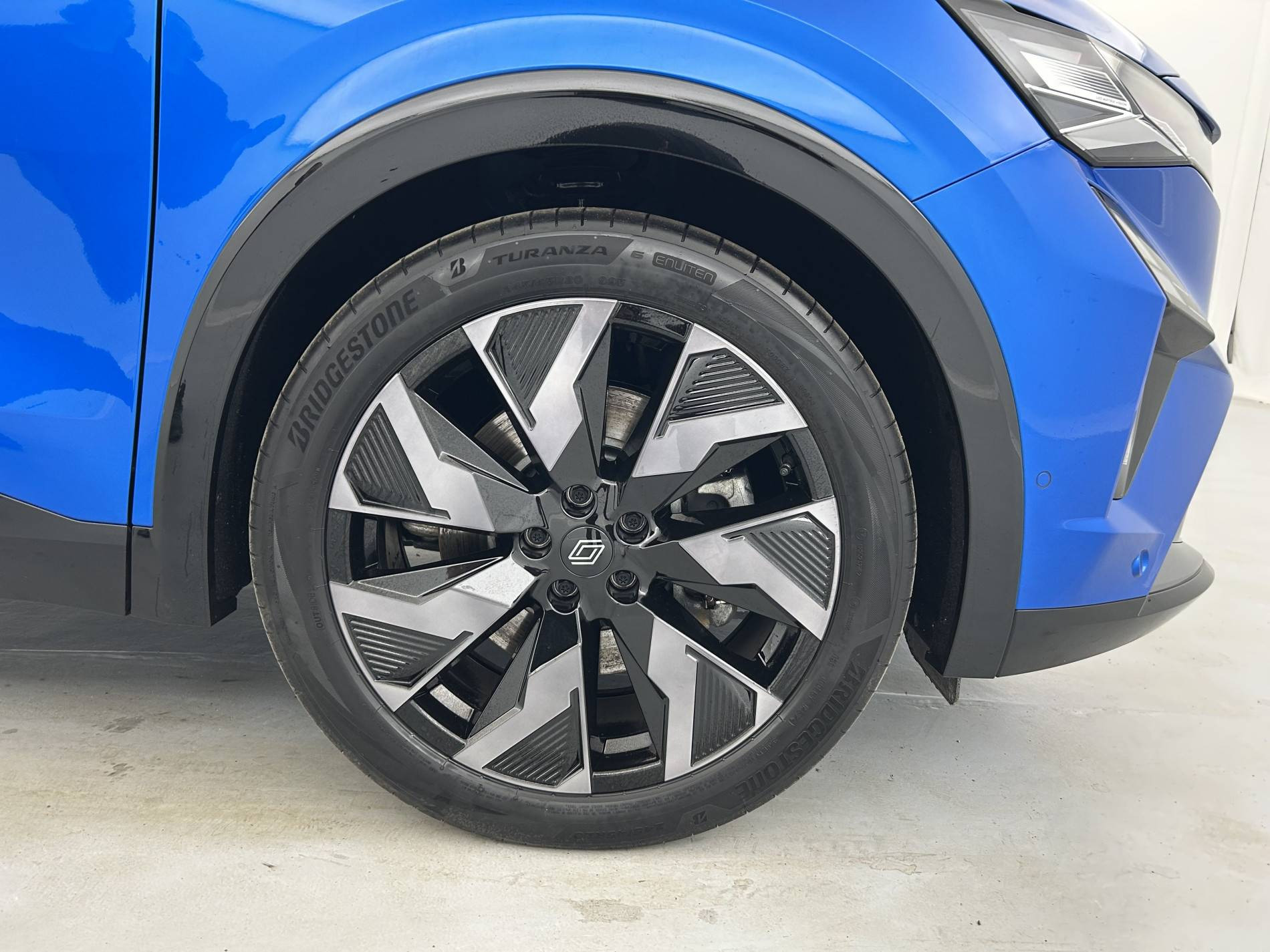 Vente en ligne Renault Rafale  E-Tech full hybrid 200 ch au prix de 40 490 €