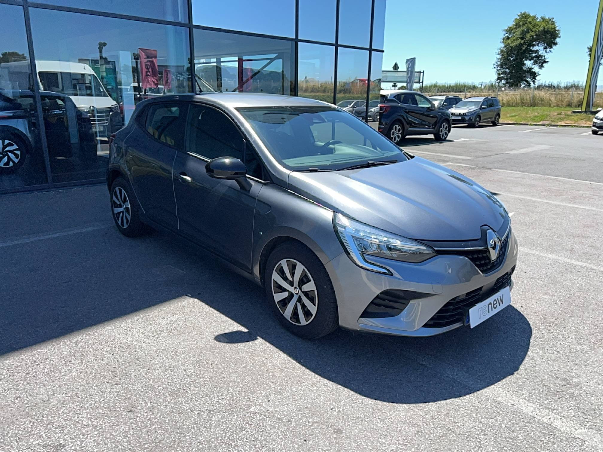 Vente en ligne Renault Clio 5 Clio TCe 90 au prix de 13 990 €