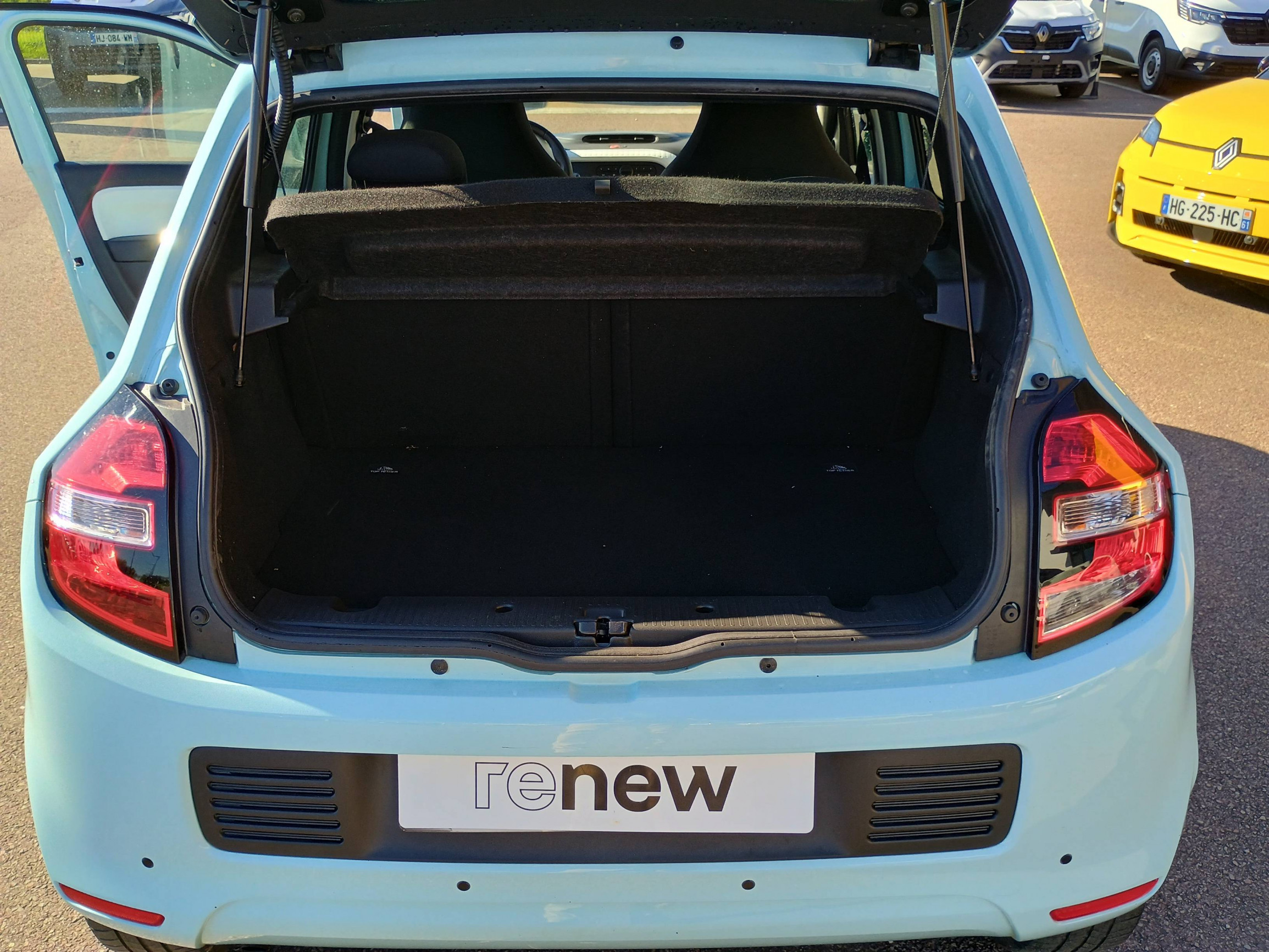 Vente en ligne Renault Twingo 3  1.0 SCe 70 au prix de 12 991 €