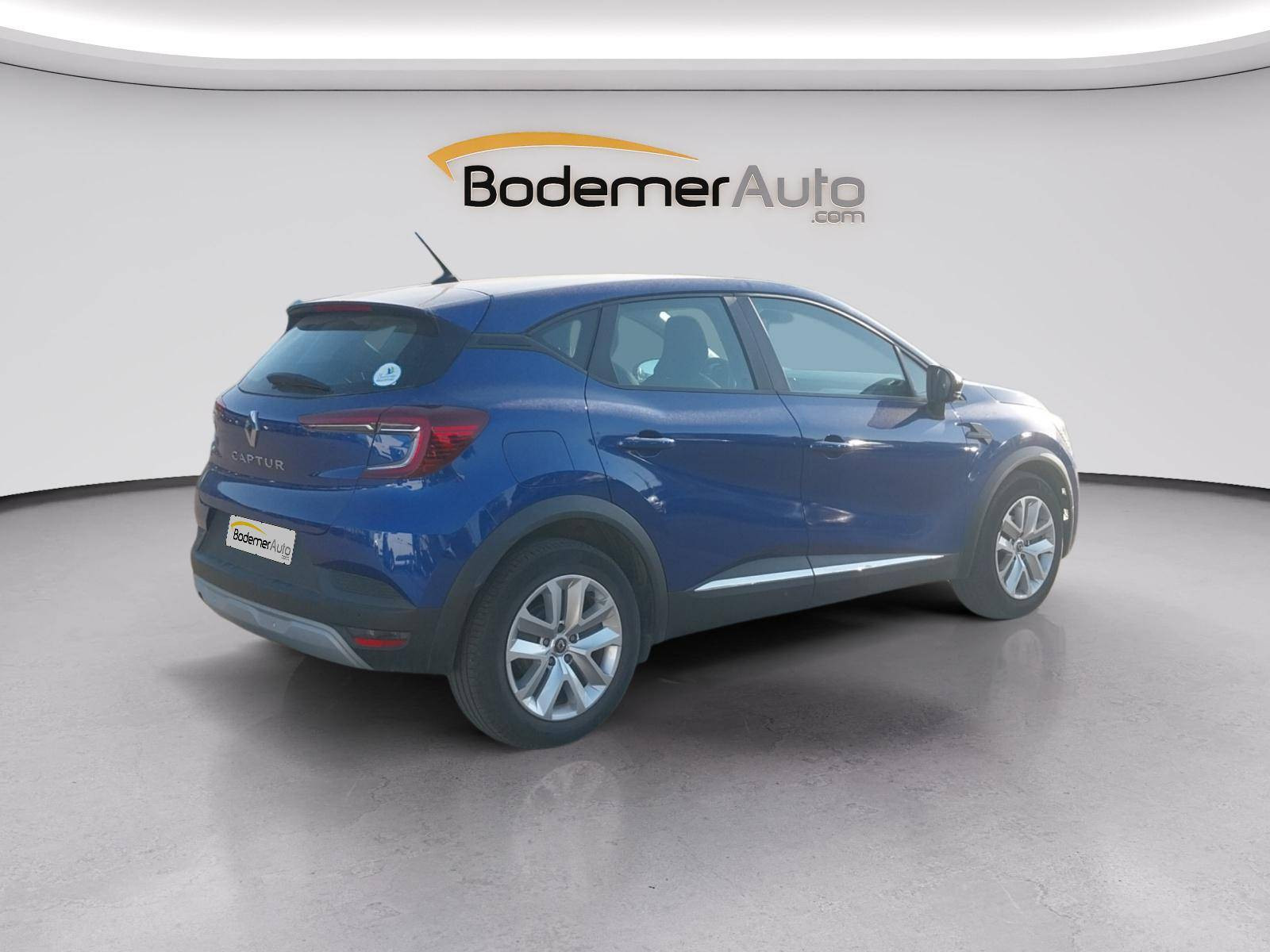Vente en ligne Renault Captur  Blue dCi 95 au prix de 13 430 €