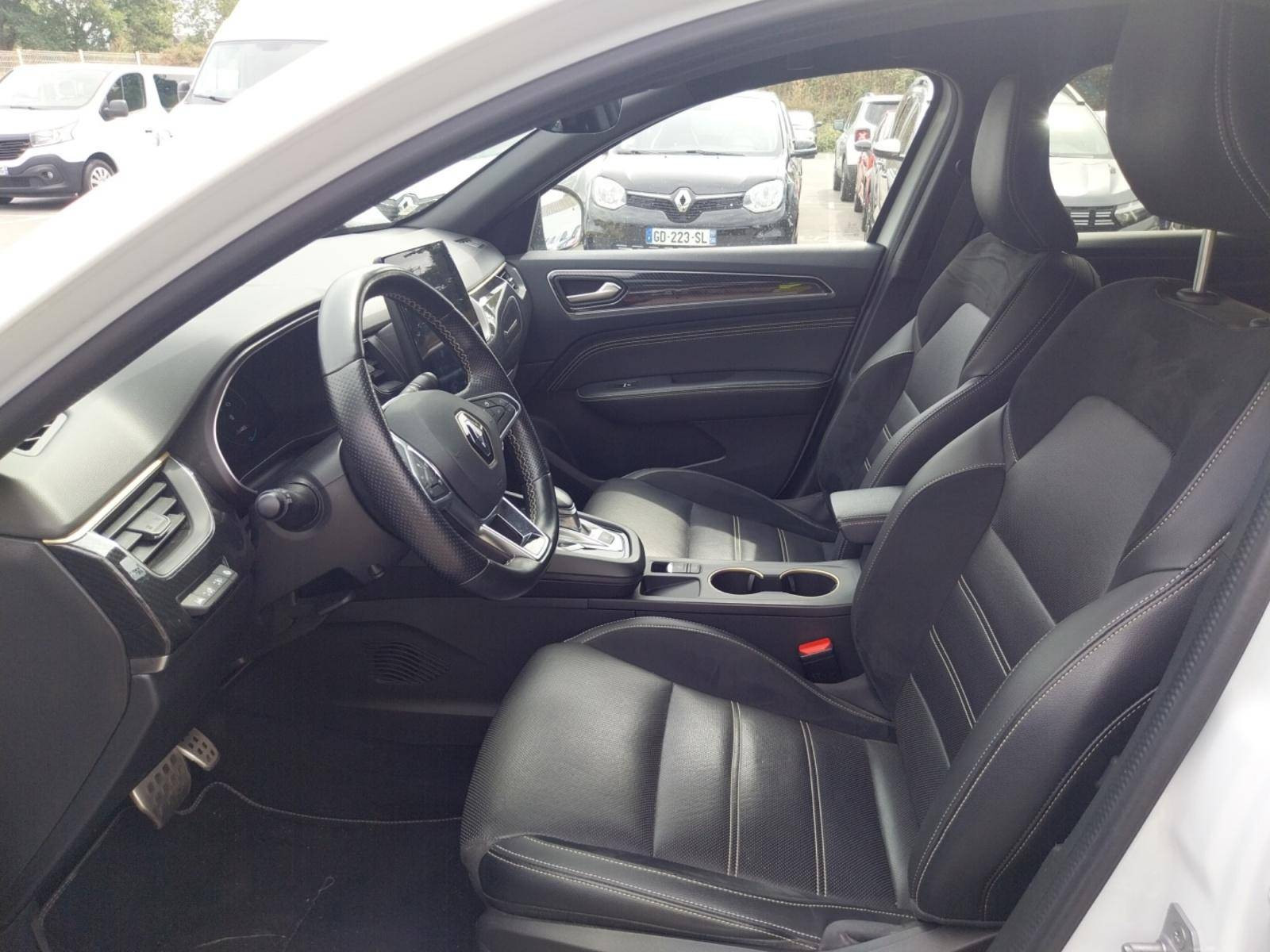 Vente en ligne Renault Arkana  E-Tech hybride 145 - 22 au prix de 20 590 €
