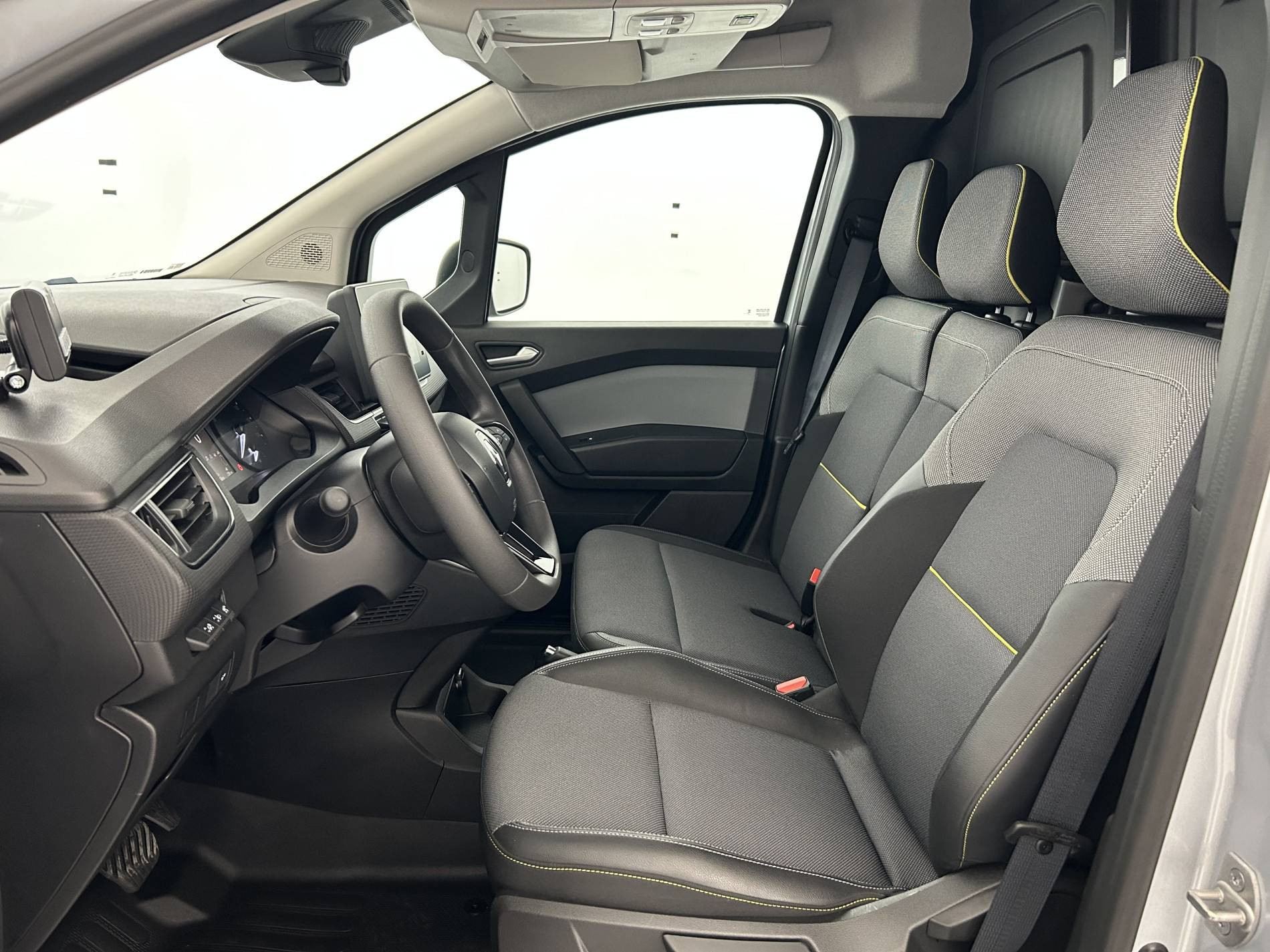 Vente en ligne Renault Kangoo Van E-Tech  L2 EV45  DC 80KW au prix de 23 290 €