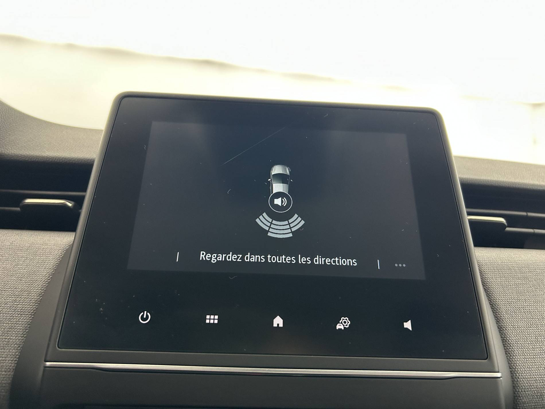 Vente en ligne Renault Clio 5 Clio E-Tech full hybrid 145 ch GSR2 au prix de 19 990 €