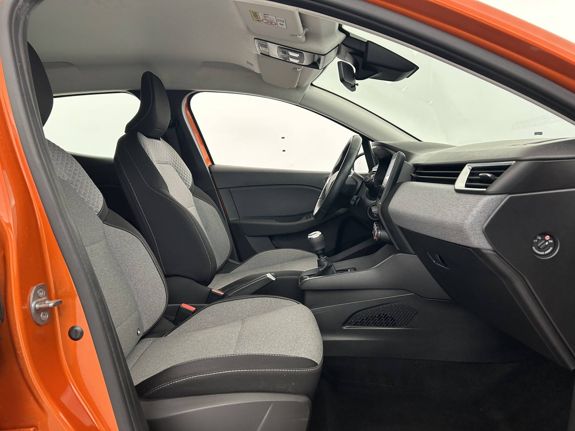 Vente en ligne Renault Clio 5 Clio SCe 65 au prix de 12 590 €