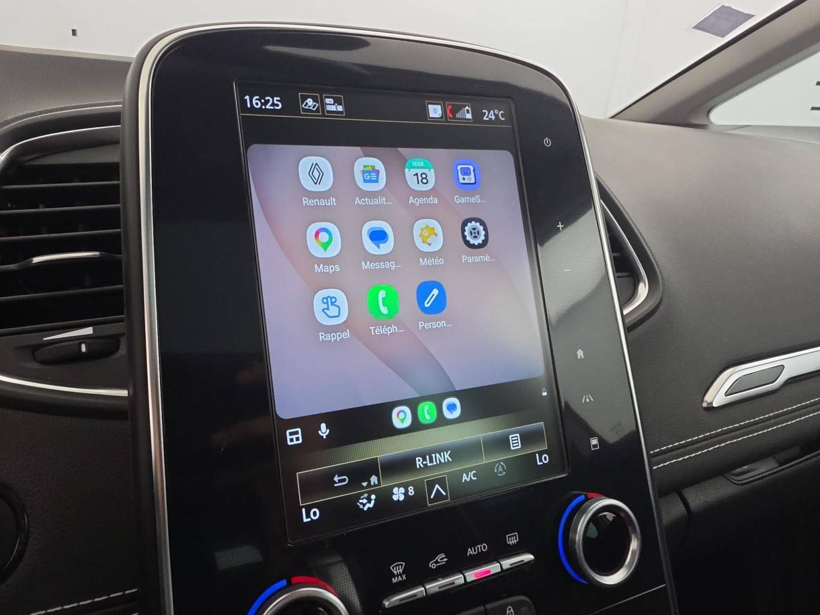 Vente en ligne Renault Grand Scenic 4 Grand Scenic TCe 160 FAP EDC au prix de 16 990 €