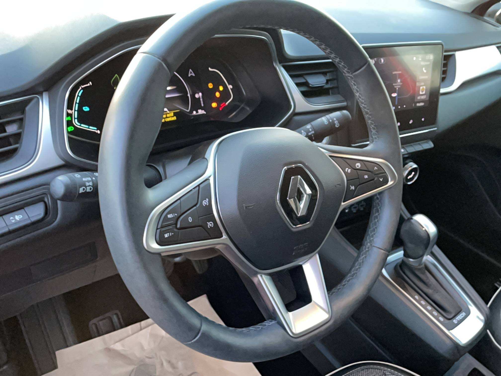 Vente en ligne Renault Captur  E-Tech 145 - 21 au prix de 18 490 €