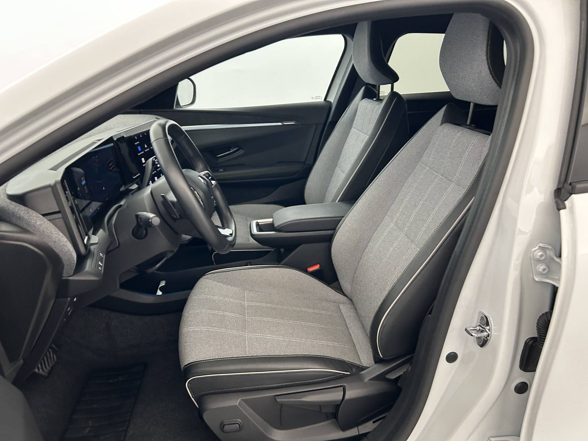 Vente en ligne Renault Megane E-Tech  EV40 130ch standard charge au prix de 19 390 €
