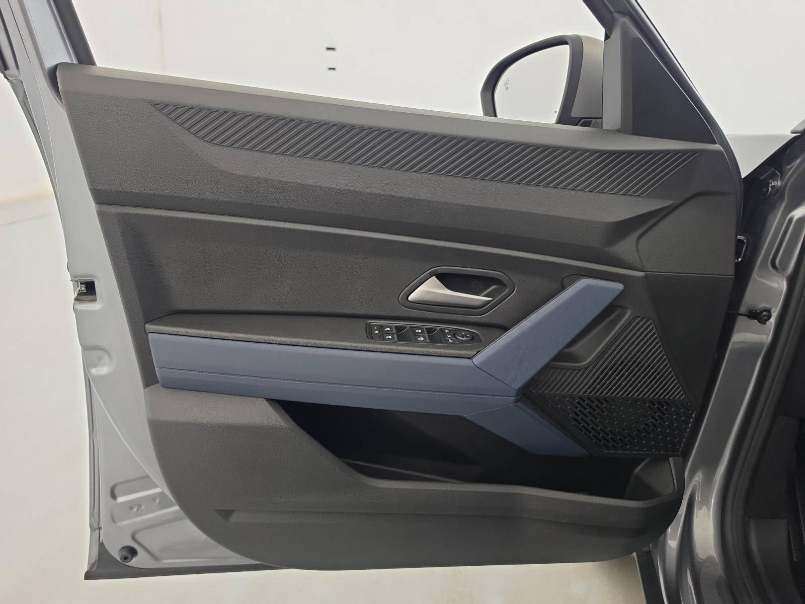 Vente en ligne Dacia Duster  Hybrid 140 au prix de 25 490 €