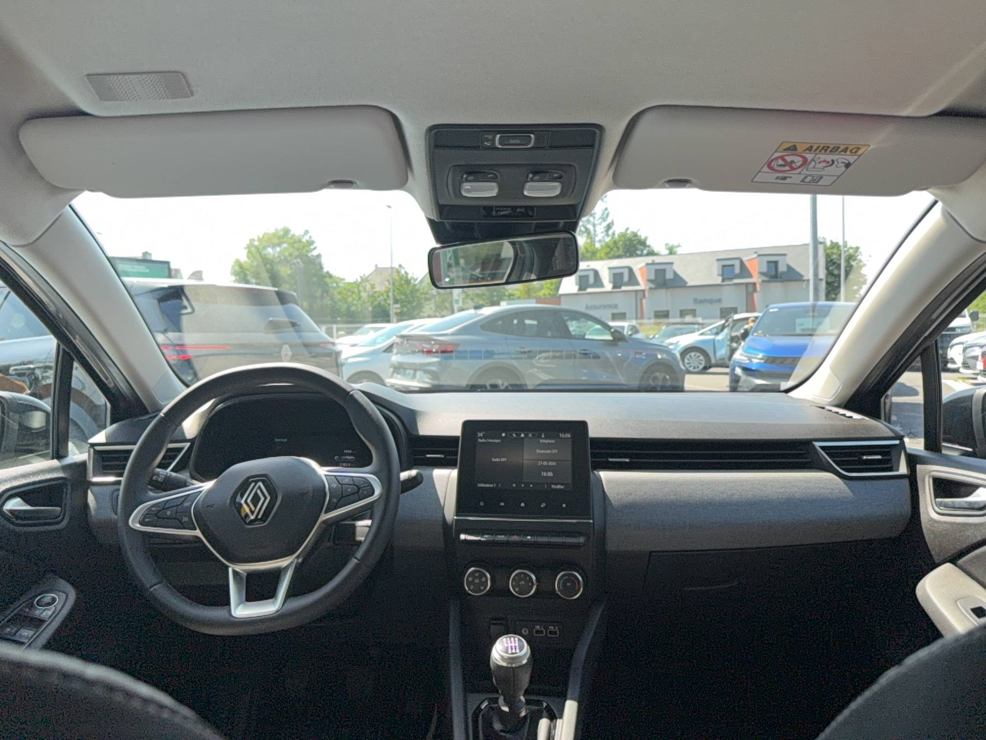 Vente en ligne Renault Clio 5 Clio TCe 90 au prix de 15 990 €