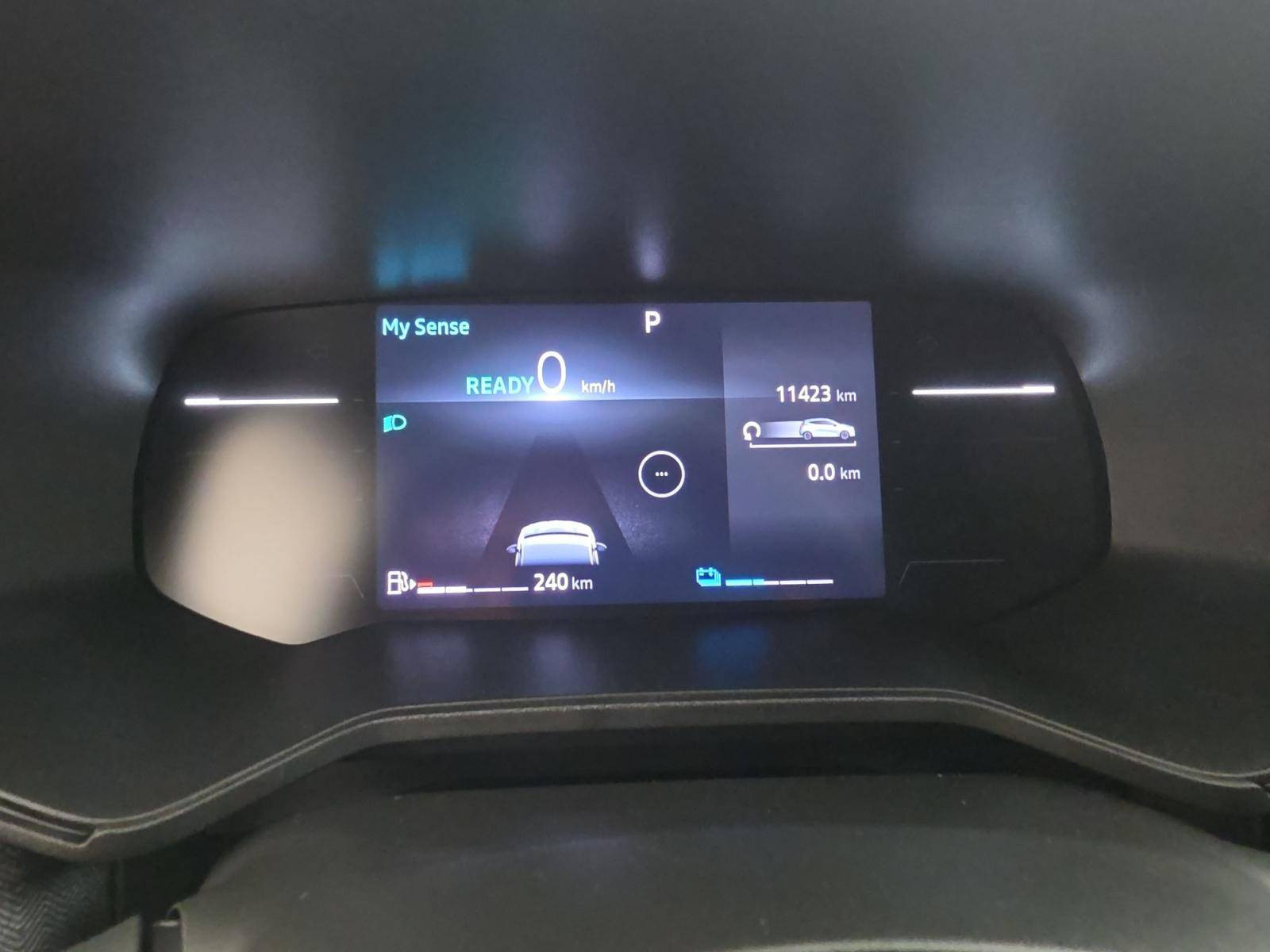 Vente en ligne Renault Clio 5 Clio E-Tech full hybrid 145 au prix de 20 490 €