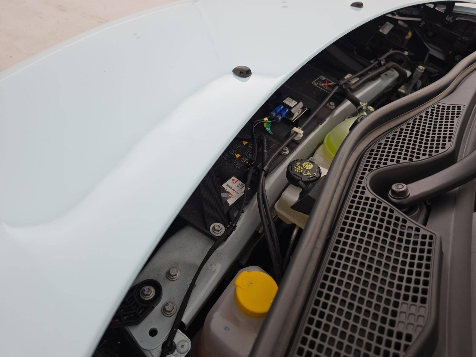 Vente en ligne Renault Twingo Electrique Twingo III E-Tech au prix de 12 990 €