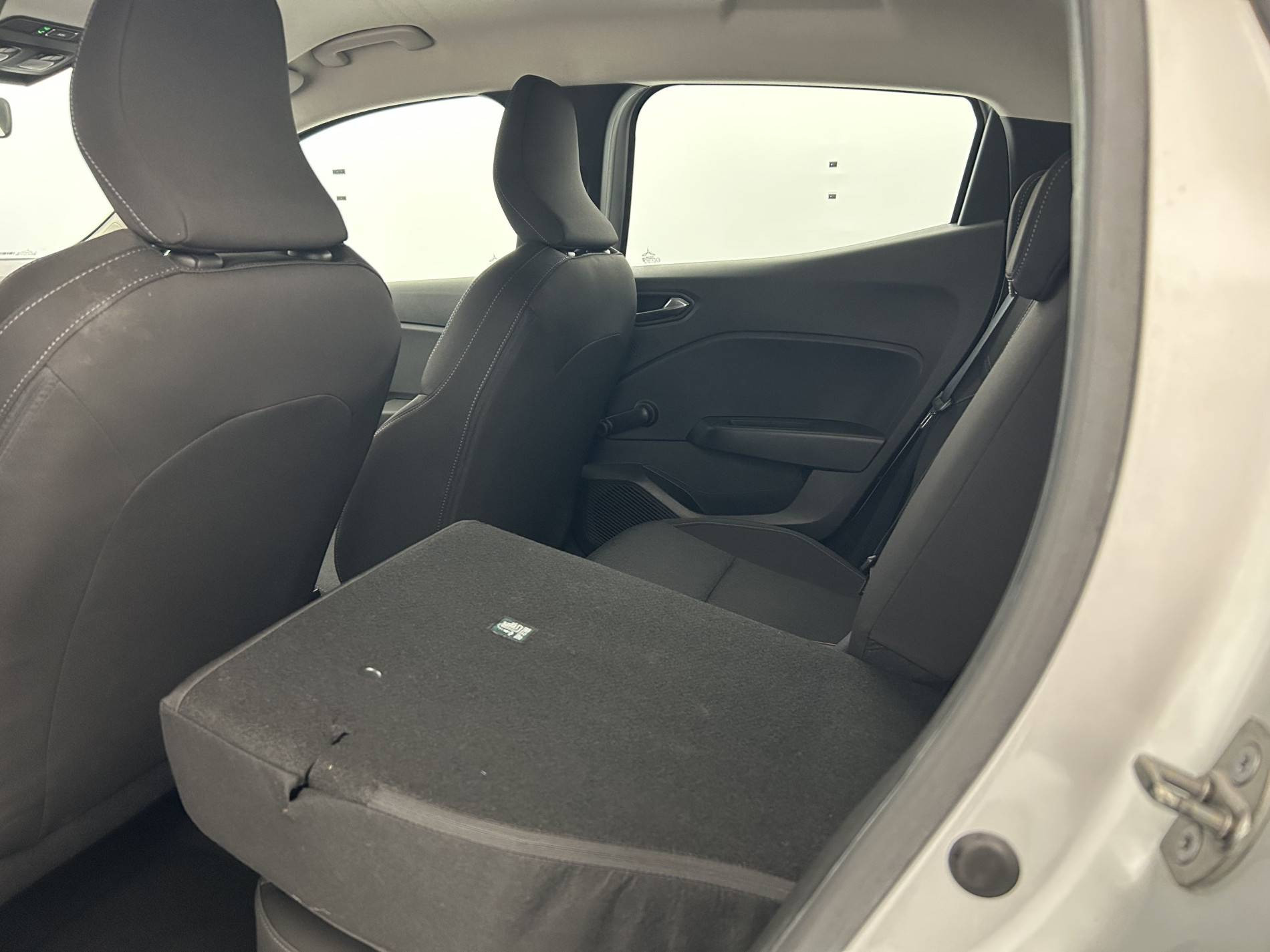 Vente en ligne Renault Clio 5 Clio TCe 90 au prix de 14 290 €