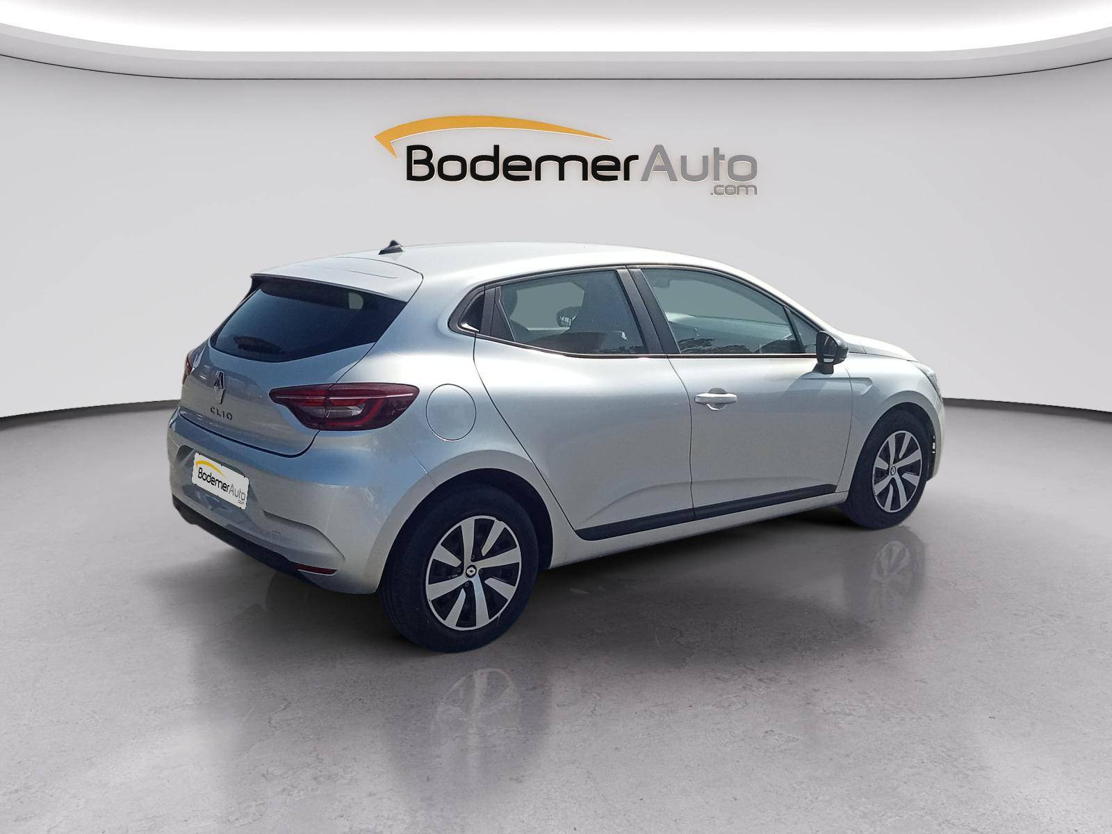 Vente en ligne Renault Clio 5 Clio TCe 90 au prix de 13 490 €
