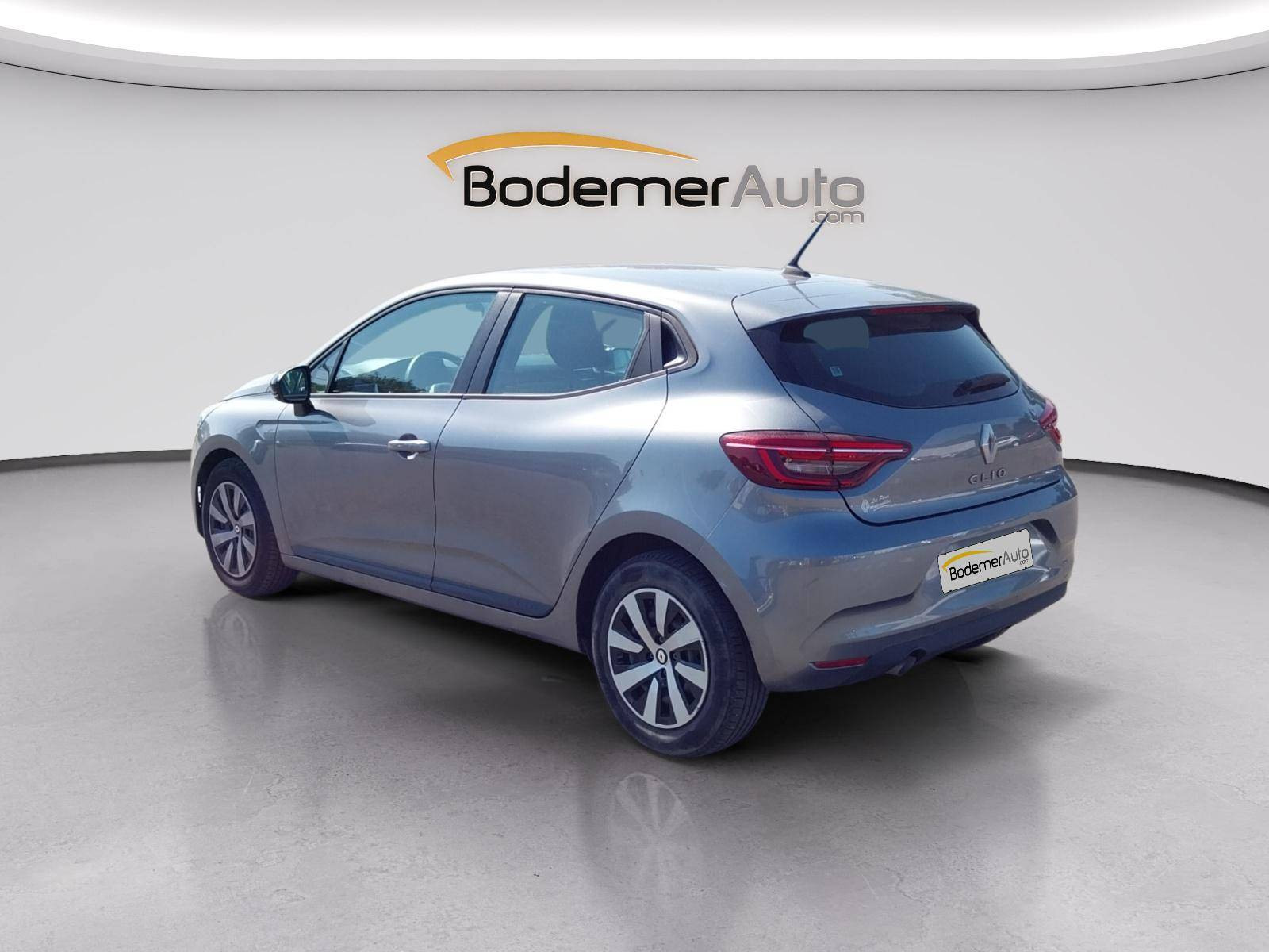 Vente en ligne Renault Clio 5 Clio TCe 90 au prix de 13 990 €