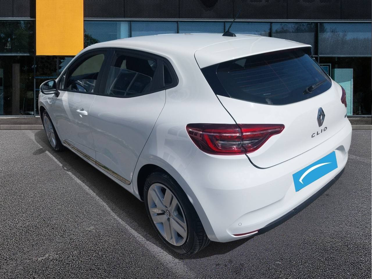 Vente en ligne Renault Clio 5 Clio E-Tech 140 - 21N au prix de 15 990 €
