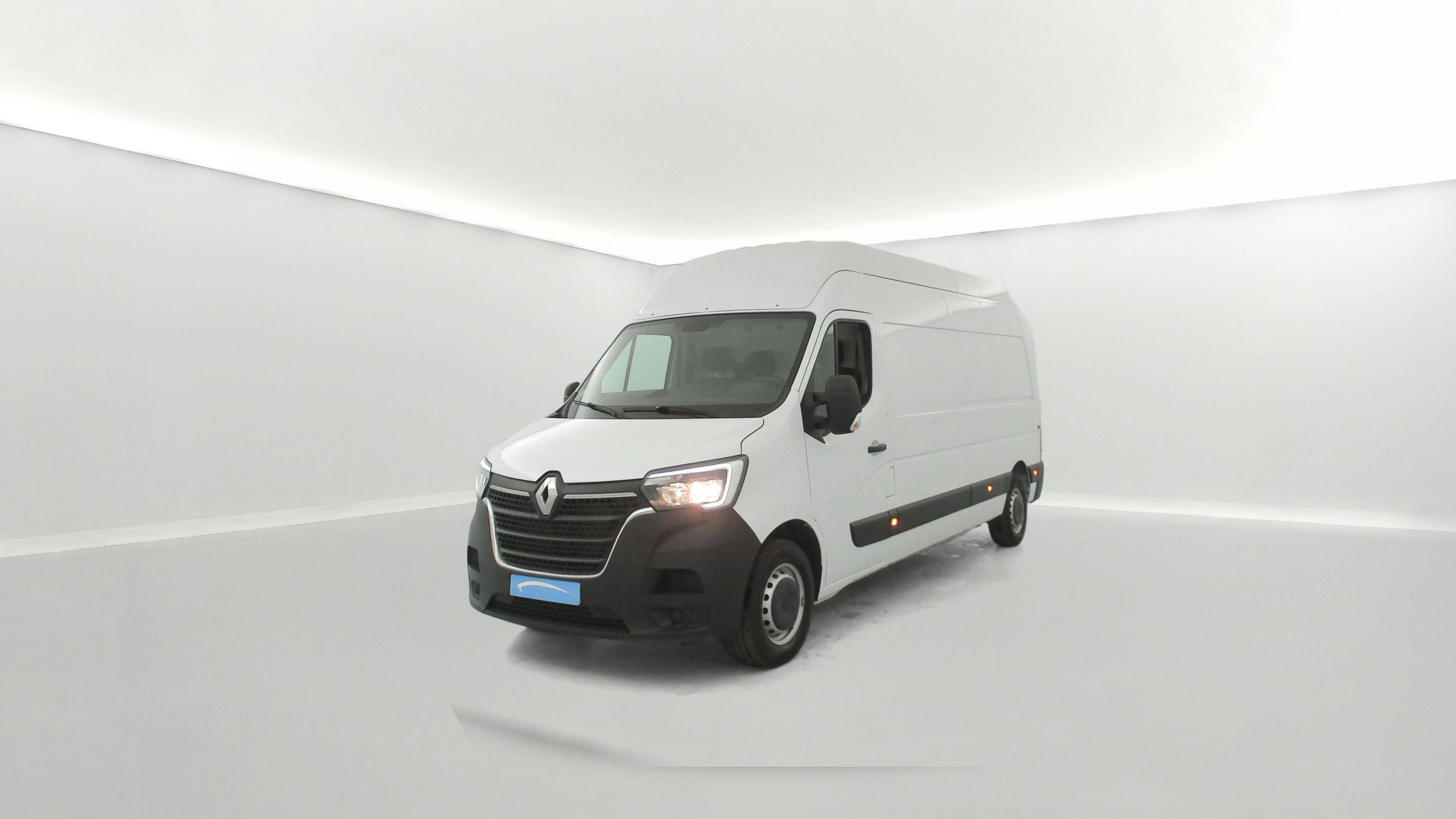 Renault Master Fourgon MASTER FGN TRAC F3500 L3H3 BLUE DCI 135 occasion de 2024 en vente à Saint-Lô