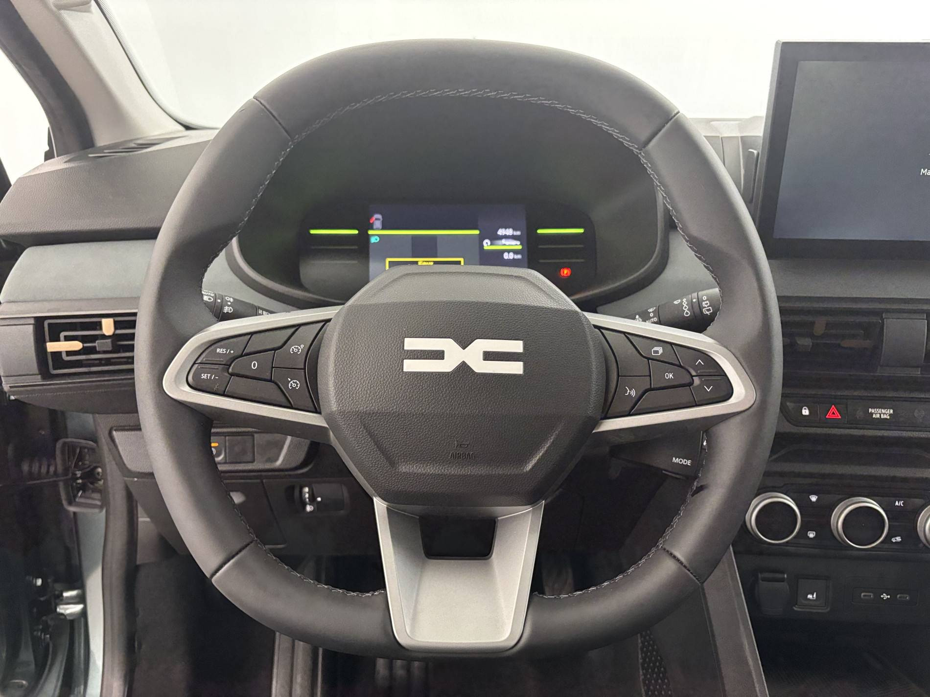 Vente en ligne Dacia Jogger  155 7 pl au prix de 27 699 €