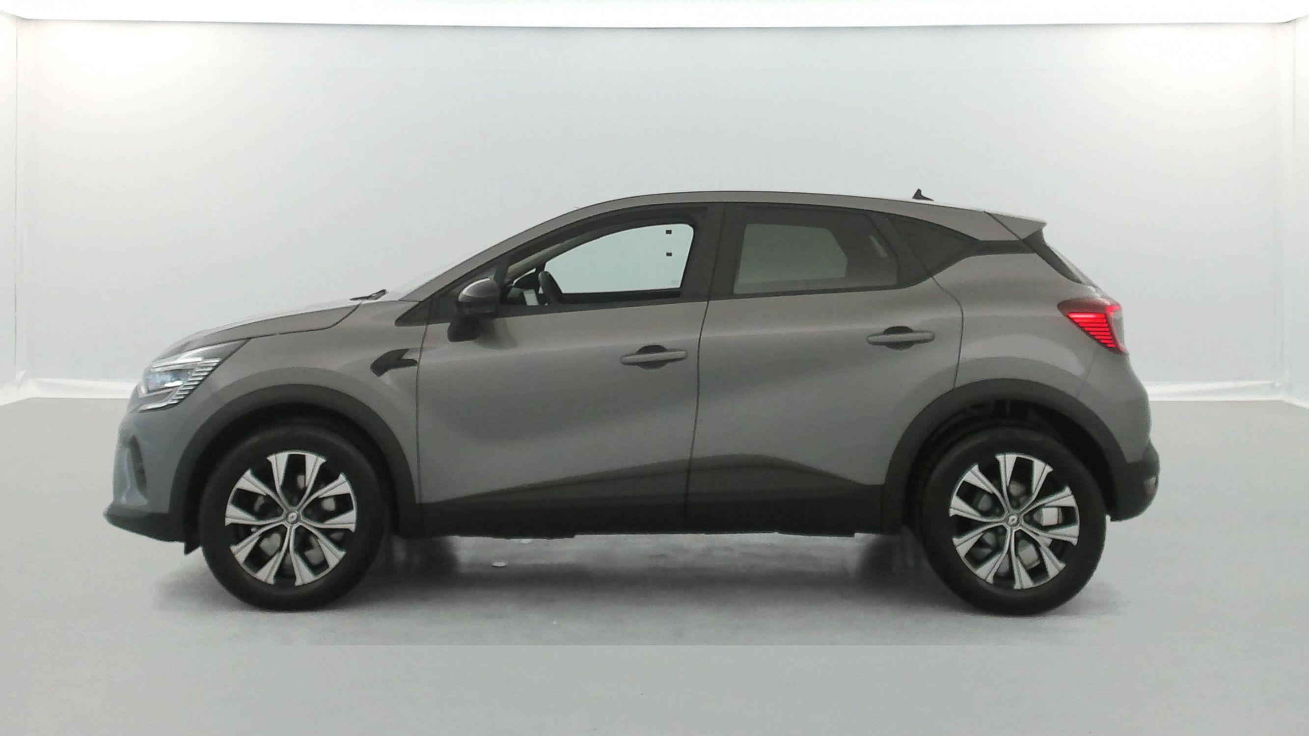 Vente en ligne Renault Captur  TCe 90 au prix de 16 990 €